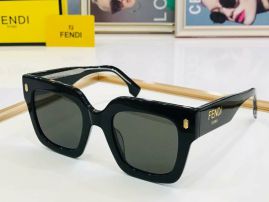 Picture of Fendi Sunglasses _SKUfw50791596fw